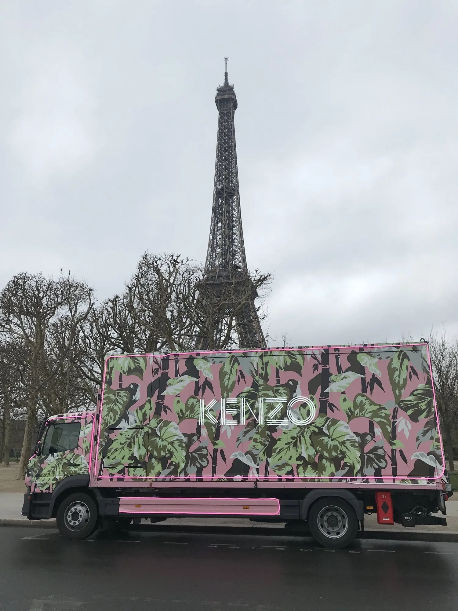 Kenzo: Kenzo Paris Mobile Tour